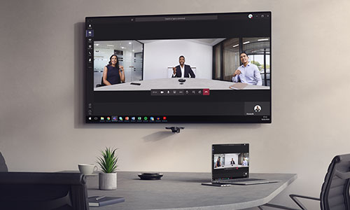 Meeting room with TV on the wall using Jabra PanaCast video conference device